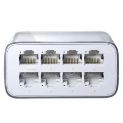 8 x 10/100M adaptive RJ45 ports switch